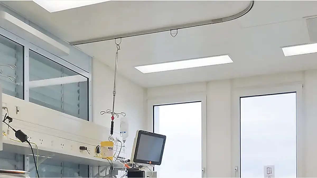 Solutions d’éclairage pour les hôpitaux, les cabinets médicaux et les établissements de soins