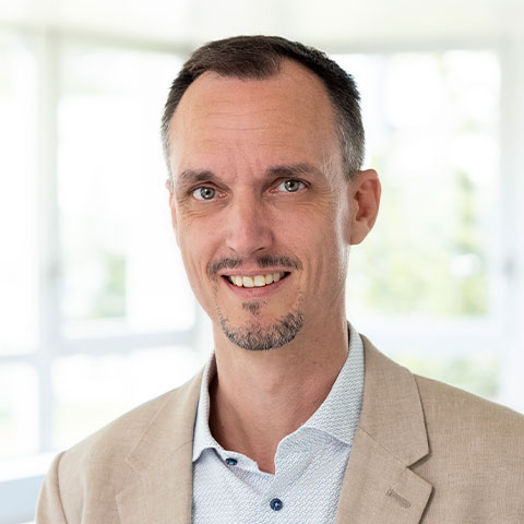Roland Mäder